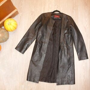 Elegant Black Leather Long Coat for Women